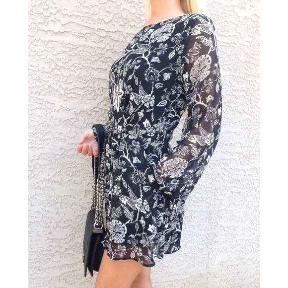 🌲Buy 1 Get 1 Free🌲 Black & white Sheer jumpsuit - Picture 2 of 4