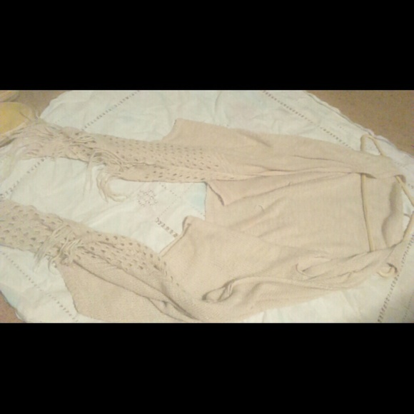Cream mesh camio