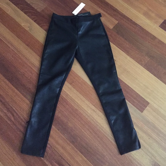 Banana Republic Pants - BANANA REPUBLIC Leather Panel Legging