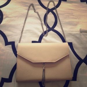 Express Nude Clutch
