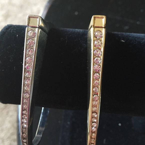 Bracelets - Picture 2 of 2