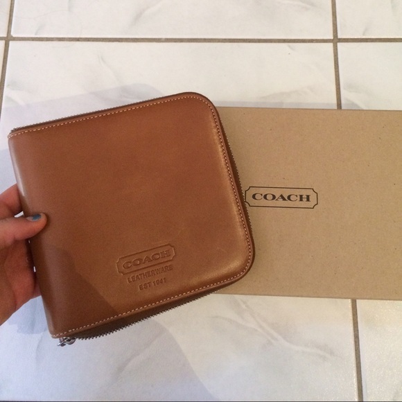 Authentic Coach CD Holder - Picture 3 of 3