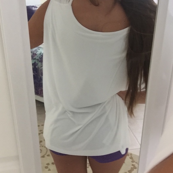Authentic Escada Top 🌹 - Picture 2 of 2