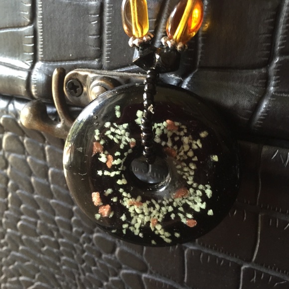 Necklace - Picture 2 of 2