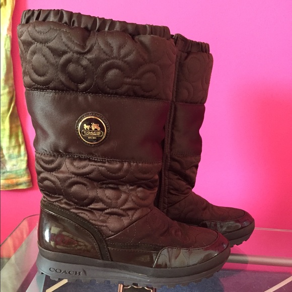 Brown Coach rain/snow boots size 8