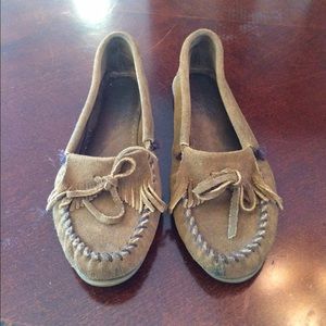 Minnetonka Moccasins size 8