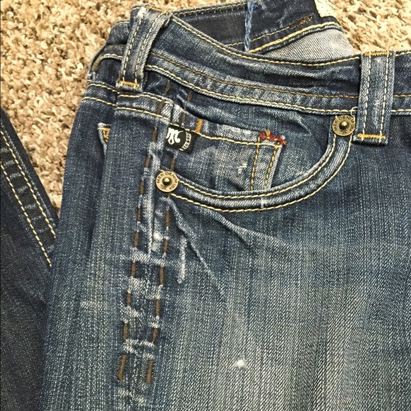 SOLD - Picture 2 of 4