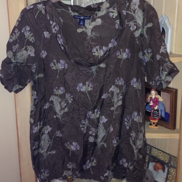Gap medium blouse