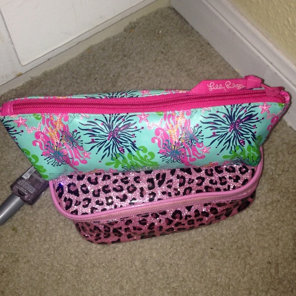 Lilly Pulitzer zipper pouch