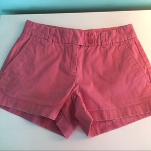 EUC Vineyard Vines shorts