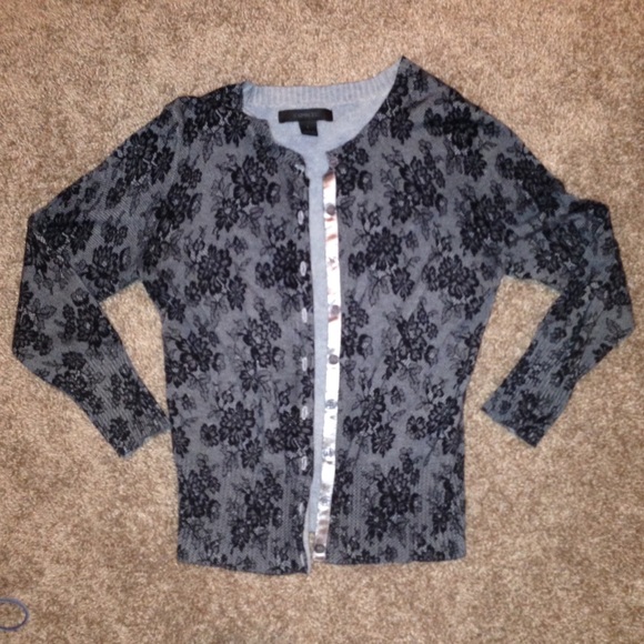 Express sweater small