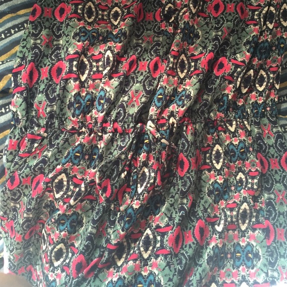 Tribal Pattern Romper - Picture 3 of 4