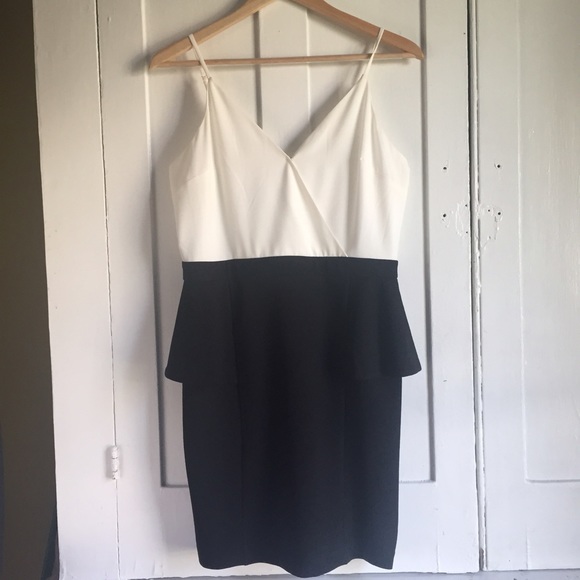 NWT Gianni Bini dress.