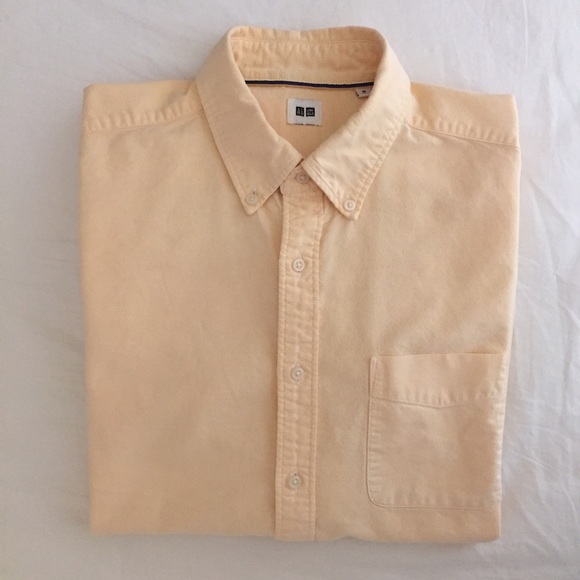 Uniqlo Men's oxford shirt