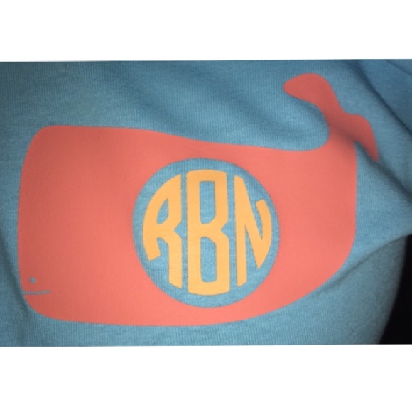 Vineyard Vines Tops - Preppy whale w/initials t-shirt/tank top 🐳🎀