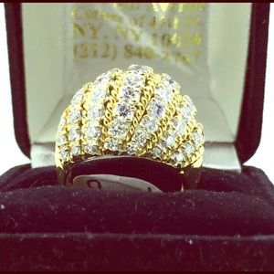 Yellow gold diamond vintage ring