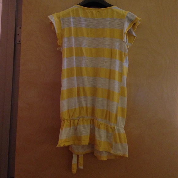 Size medium - Picture 3 of 3