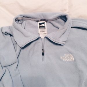 North face pullover!