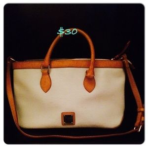 Dooney and bourke purse