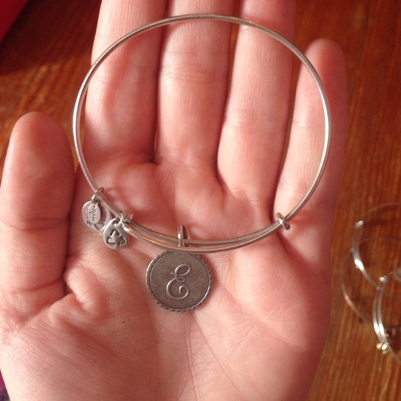 Alex and Ani. In amazing condition.