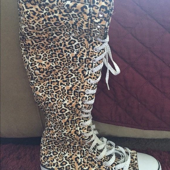 Leopard print sneakers