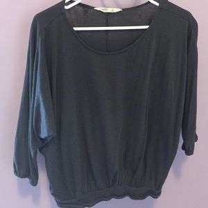 gray shirt