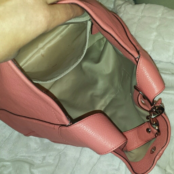 Pink Coach bag - Picture 3 of 4