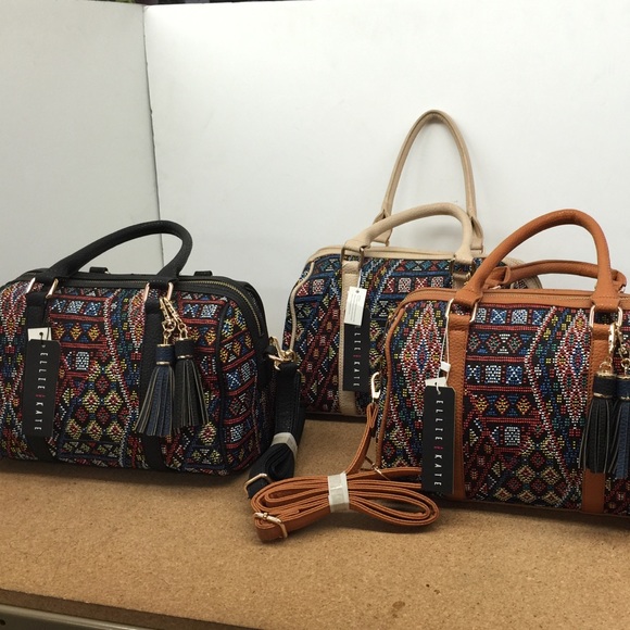 Vintage look purse