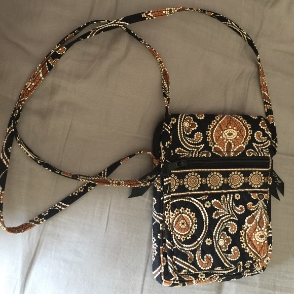 Vera bradly cross body