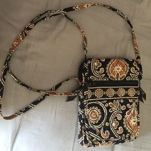 Vera bradly cross body