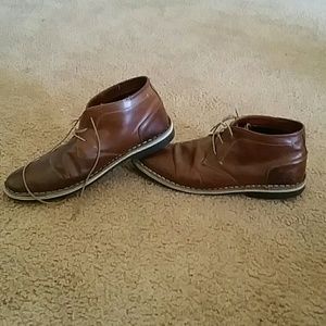 Leather steve madden low cut boots