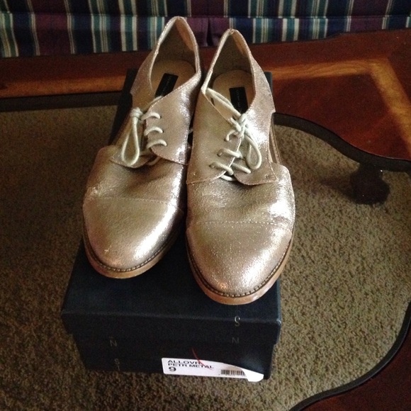Steve Madden Oxfords - Picture 1 of 2