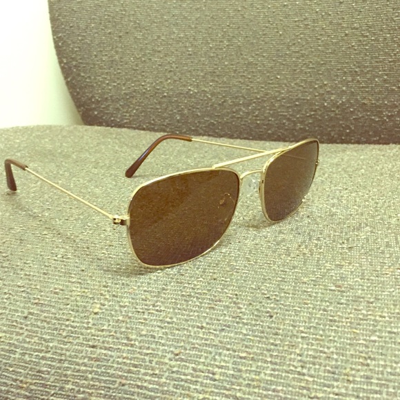 Shades 😎