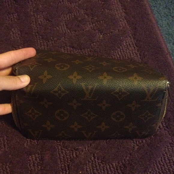 Beautiful wallet - Picture 3 of 3