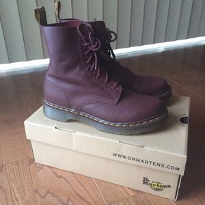 MATTE RED PASCAL DR. MARTEN'S