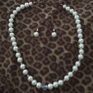 Bundle necklace and earring set