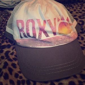 Roxy hat