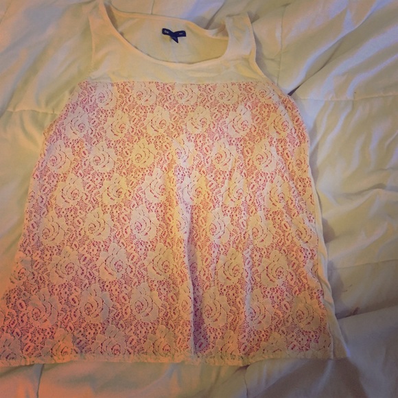 Gap lace tank top