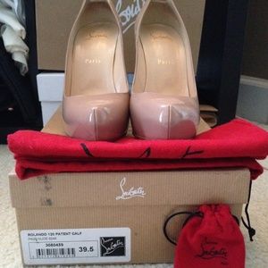 Christian Louboutin Rolando Pump ✨Open to Offers✨