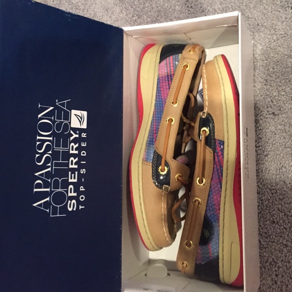 sperry - Picture 4 of 4