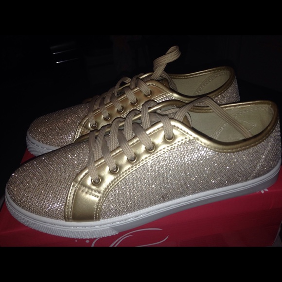 women gold color shoes