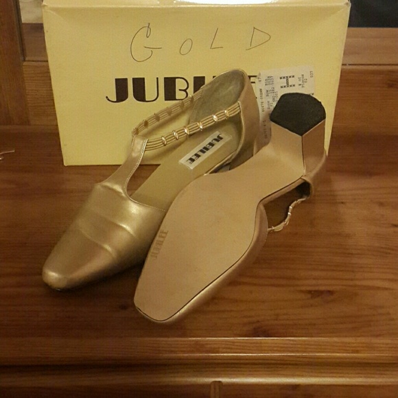 Shoes - Picture 2 of 2