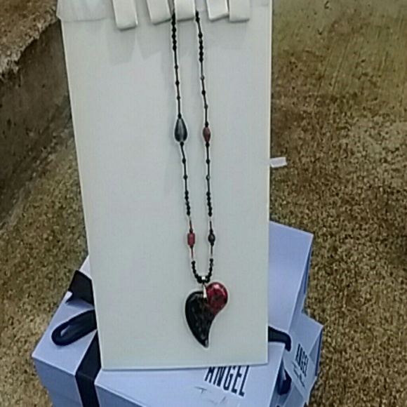 Necklace - Picture 3 of 4
