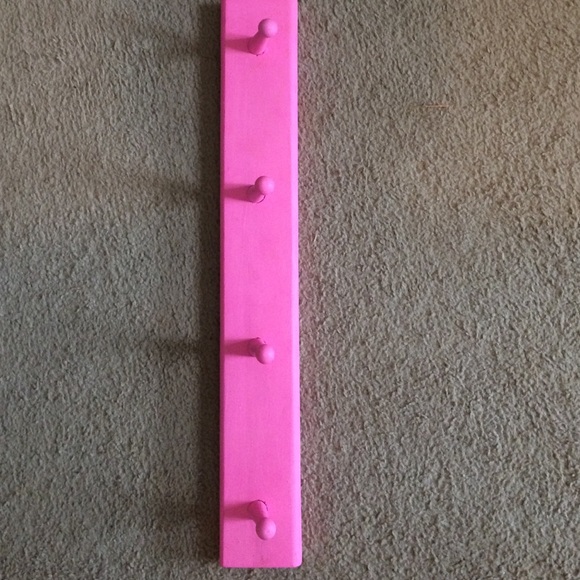 Scarf hanger