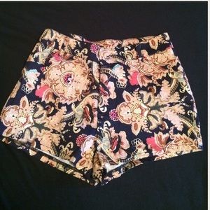 HOT Paisley Shorts