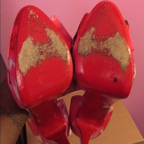 ❌SOLD❌Christian Louboutin Volpi size 40 - Picture 3 of 4
