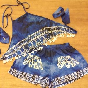 Brand New! Blue Elephant Printed Short Set!