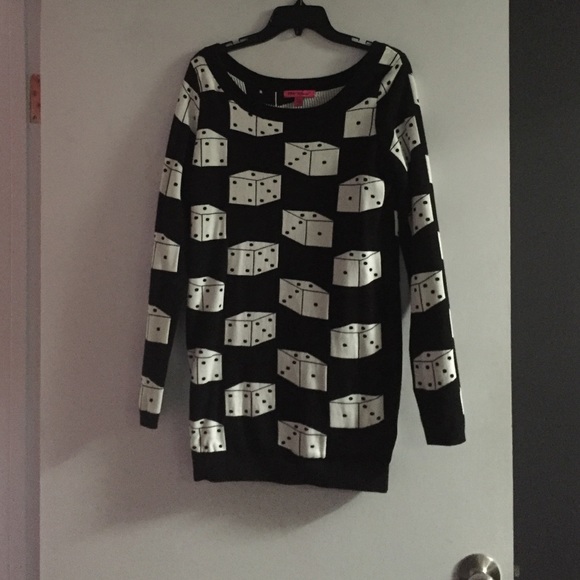Betsey Johnson sweater dress/tunic style szL