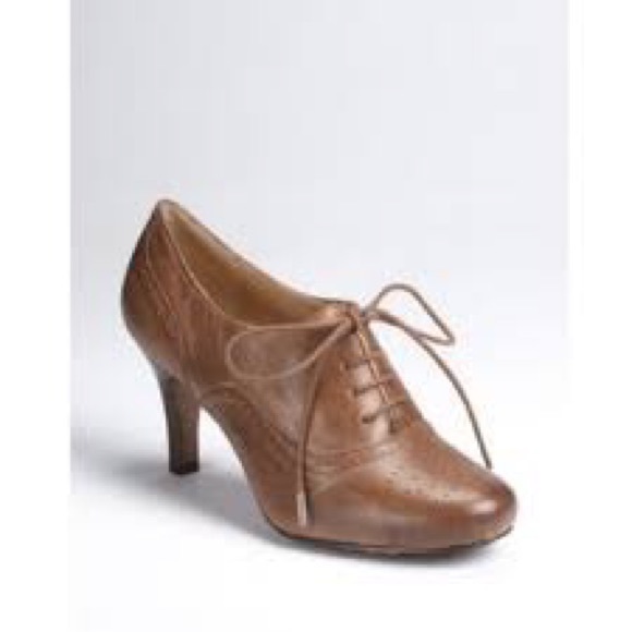 Oxford Heels