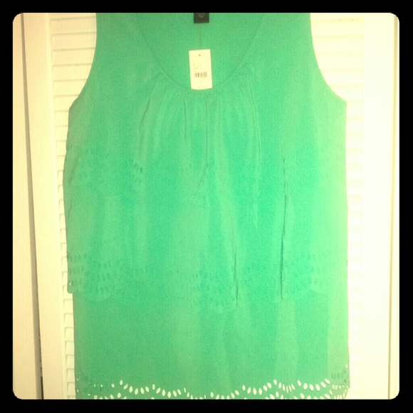 Kelly Green blouse